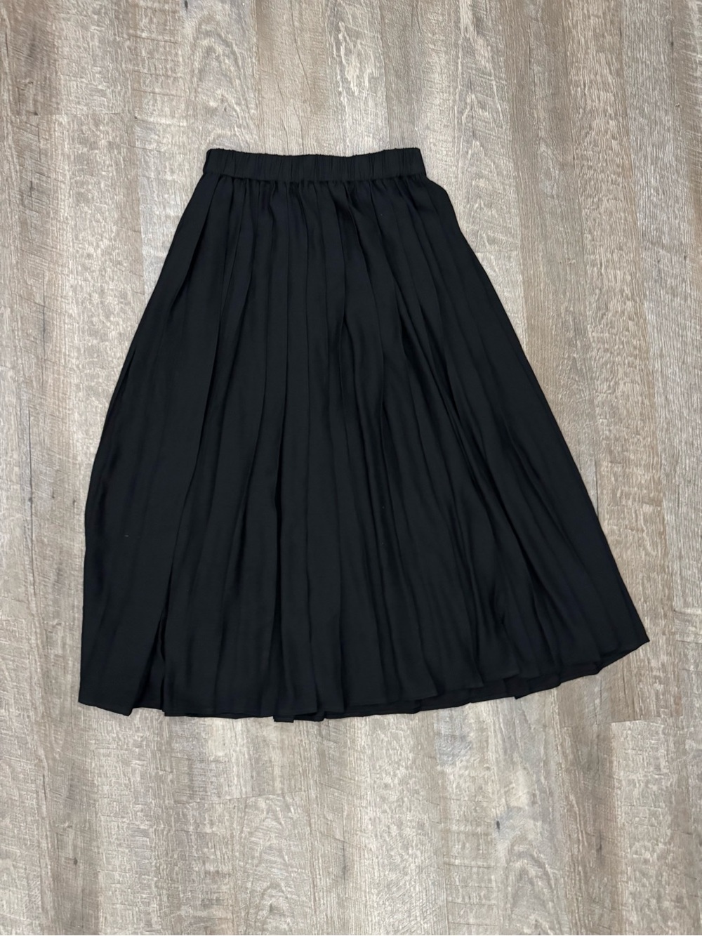 Pleated Black Midi Skirt Dark Academia Goth Size 6